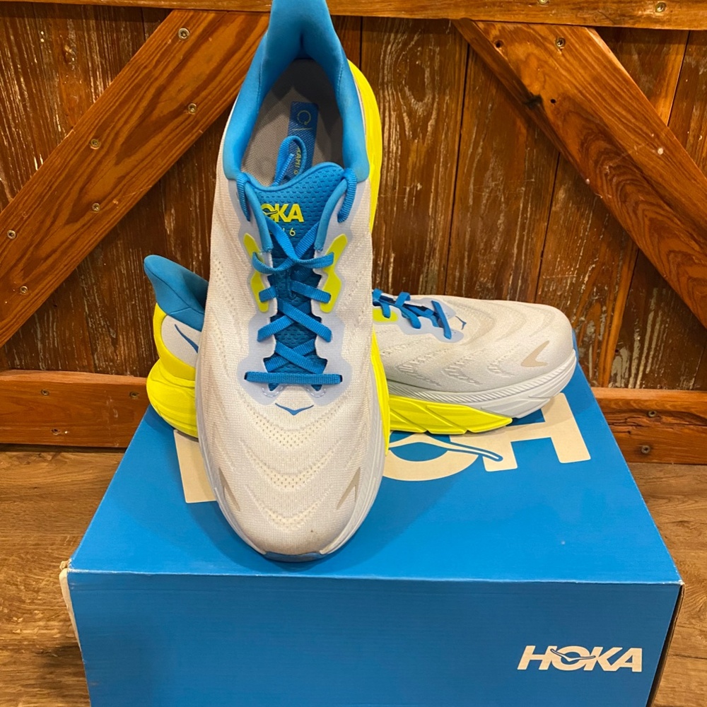 Men's Hoka Arahi 6 Stability Running Shoe - Picture 3 of 9